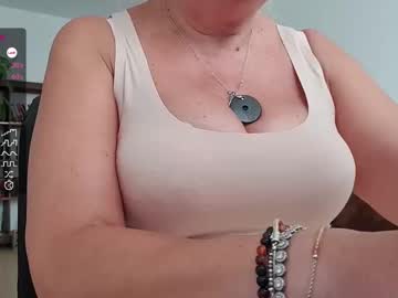  oldschool lady