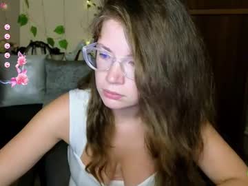 alicia folow