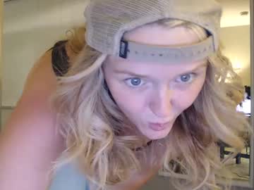 battle blonde