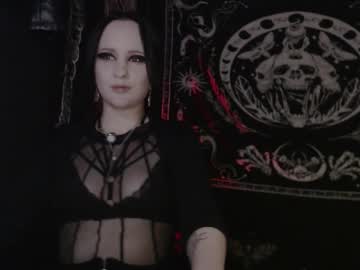 cassy crimson