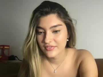 maskedblondegir