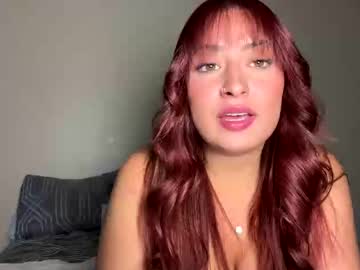 nicolleaara