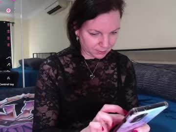 playfulcurvymil